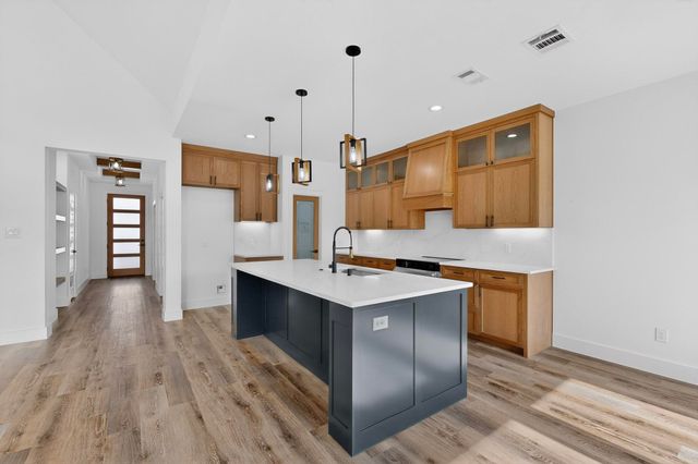 1501 Rider, Azle, TX 76020