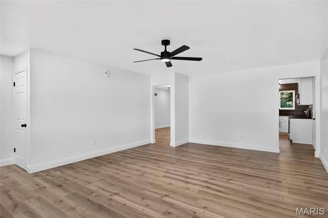 26 Dorchester Court, St Peters, MO 63376