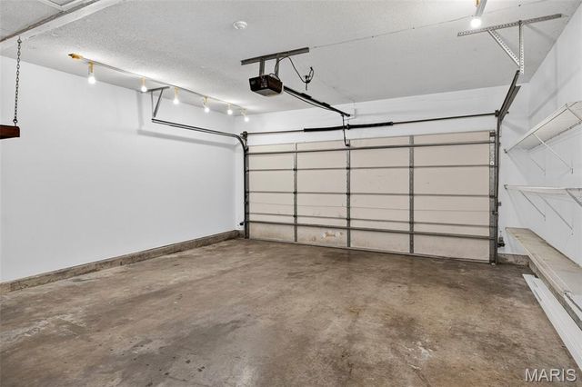 26 Dorchester Court, St Peters, MO 63376