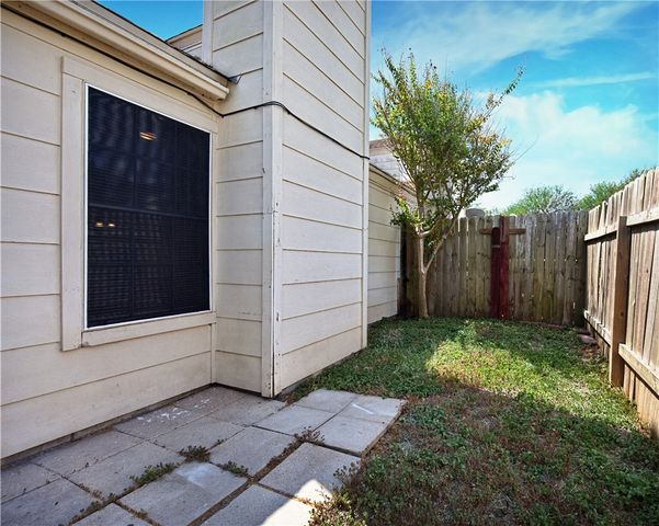 7202 Mansions Dr E1, Corpus Christi, TX 78414