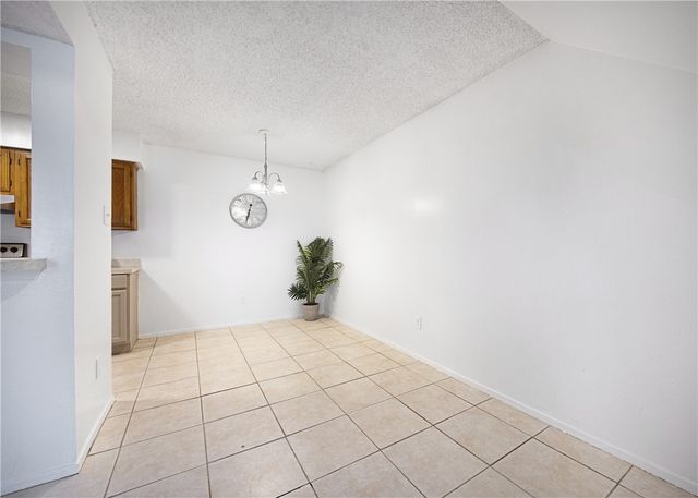 7202 Mansions Dr E1, Corpus Christi, TX 78414