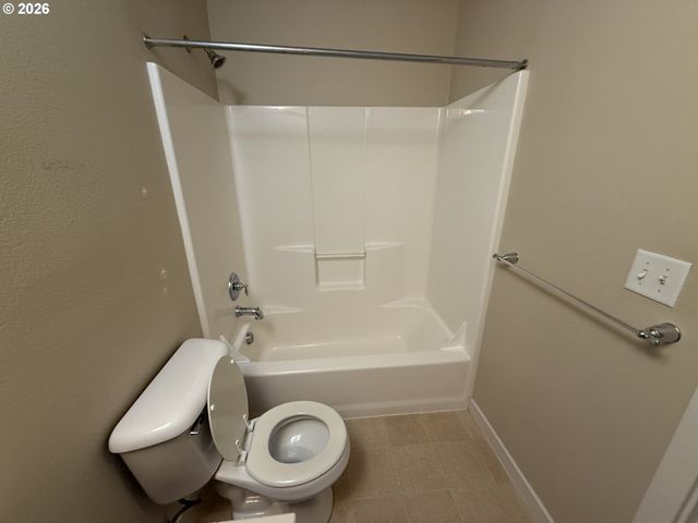 1169 Se ALIKA Ave, Hillsboro, OR 97123