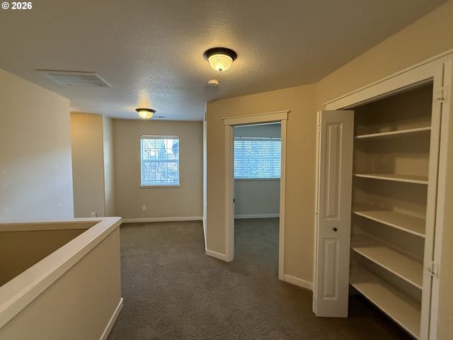 1169 Se ALIKA Ave, Hillsboro, OR 97123