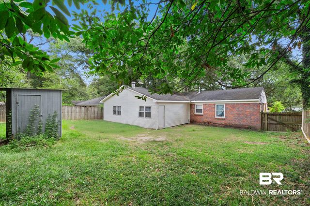 1465 Mamie Dr, Mobile, AL 36618