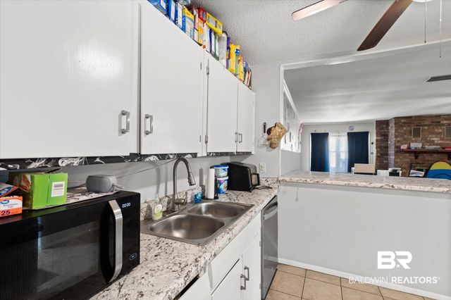 1465 Mamie Dr, Mobile, AL 36618