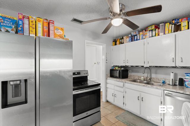 1465 Mamie Dr, Mobile, AL 36618