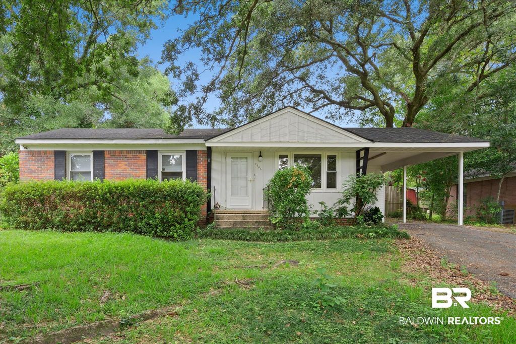 1465 Mamie Dr, Mobile, AL 36618