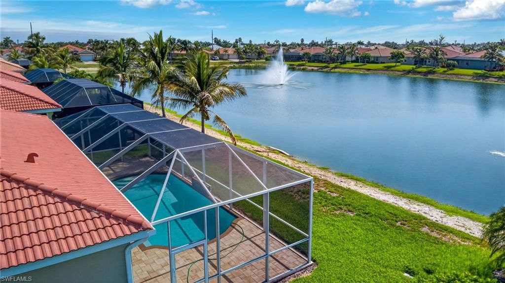 Image 33 of property listing at 3000 Sunset Pointe CIR, Cape Coral, FL 33914