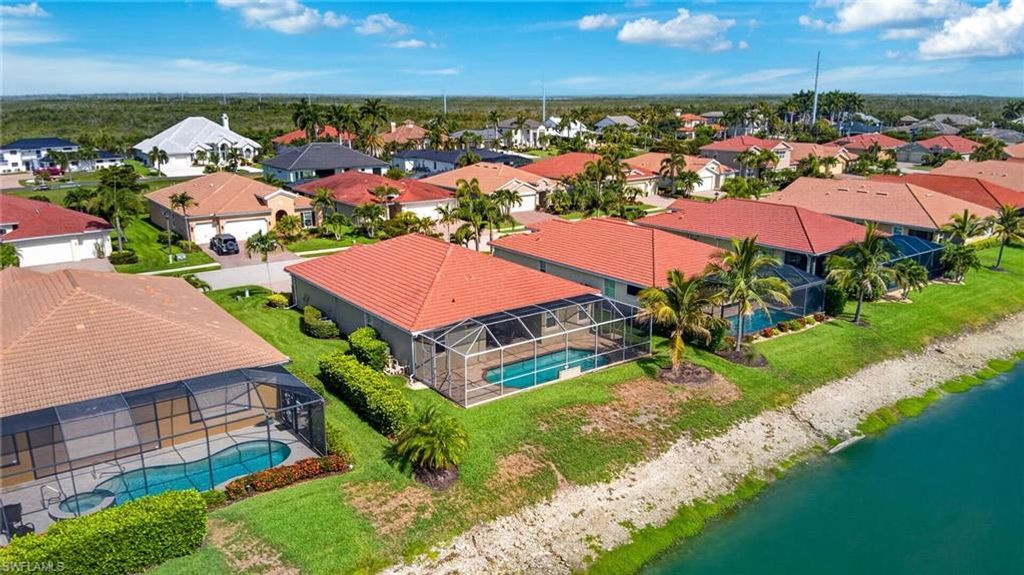 Image 34 of property listing at 3000 Sunset Pointe CIR, Cape Coral, FL 33914