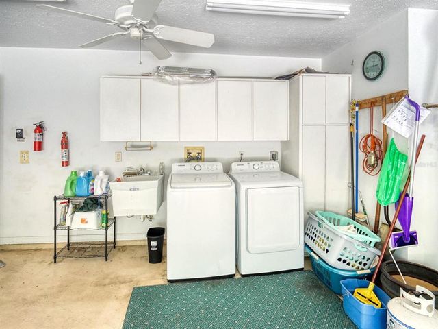 934 LUCAS LANE, Oldsmar, FL 34677