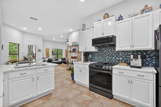77 APIAN WAY, Ormond Beach, FL 32174