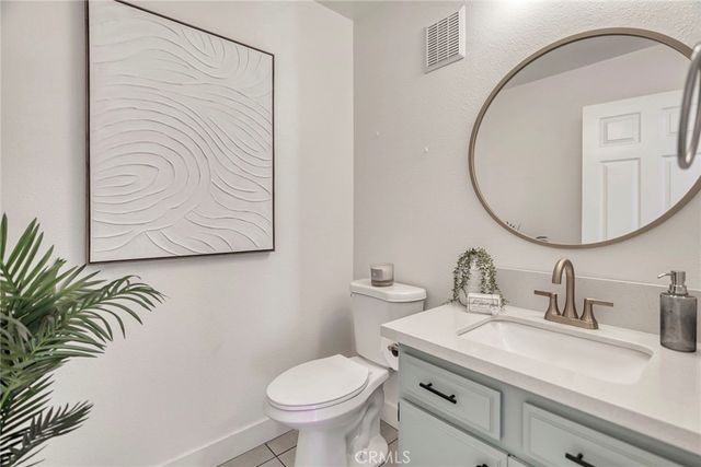 4478 Shorebird Dr. 10, Huntington Beach, CA 92649