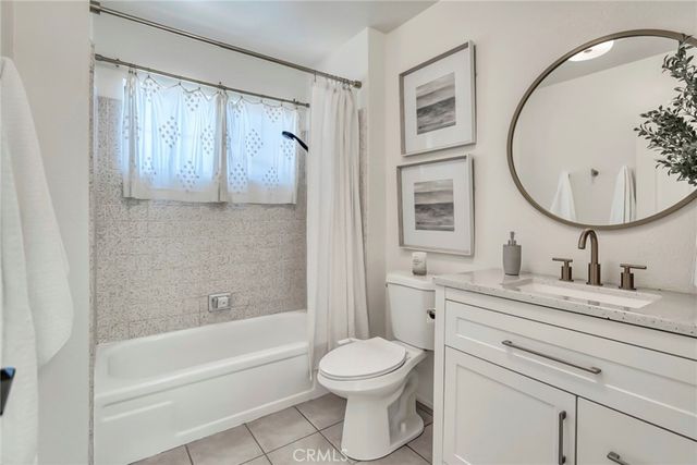 4478 Shorebird Dr. 10, Huntington Beach, CA 92649