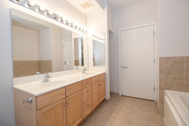 1111 S State Street A505, Chicago, IL 60605