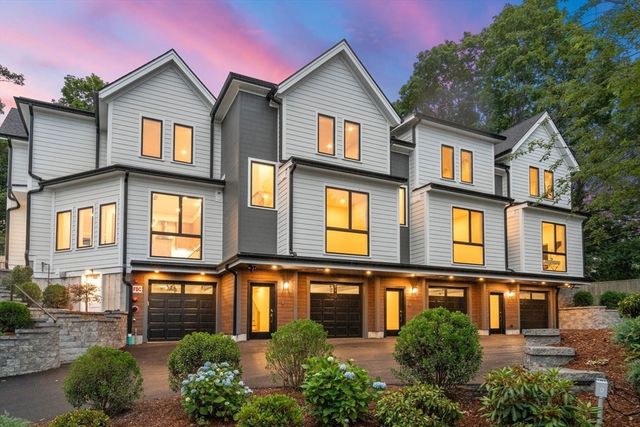 2202 Commonwealth Ave 1, Newton, MA 02466