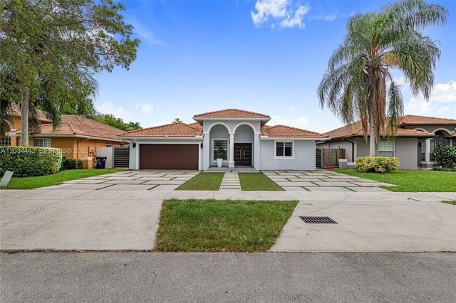 15932 SW 101st Ter, Miami, FL 33196