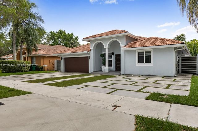 15932 SW 101st Ter, Miami, FL 33196