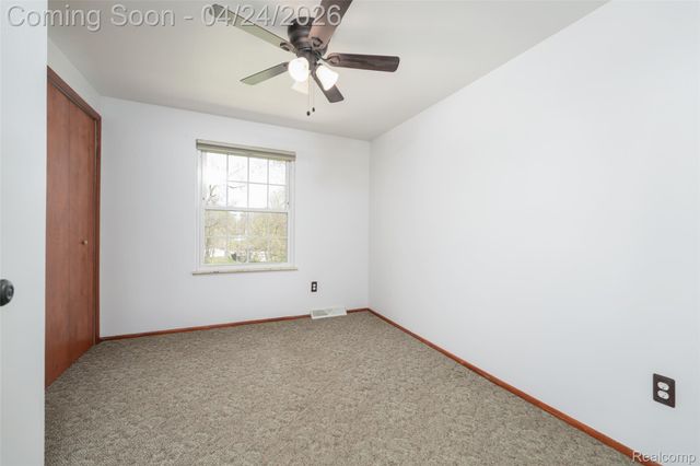 6056 Superior Drive, Green Oak Township, MI 48116
