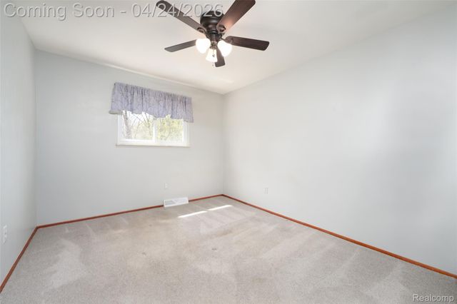 6056 Superior Drive, Green Oak Township, MI 48116
