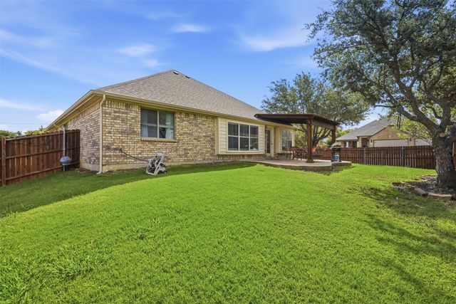 1218 Inglewood Drive, Mansfield, TX 76063