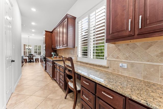 203 Greylake Place, The Woodlands, TX 77354