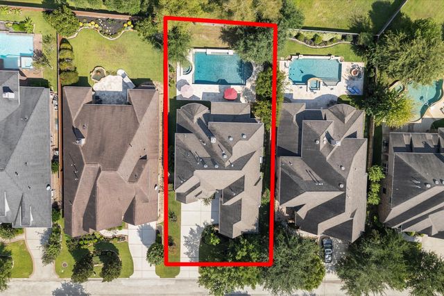 203 Greylake Place, The Woodlands, TX 77354