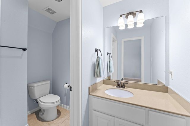 203 Greylake Place, The Woodlands, TX 77354