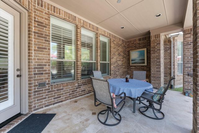 203 Greylake Place, The Woodlands, TX 77354
