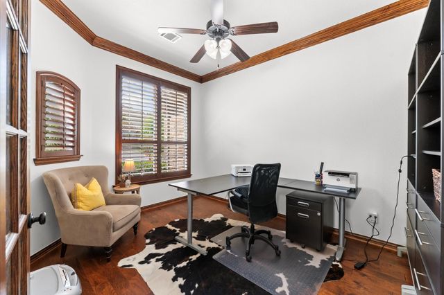 203 Greylake Place, The Woodlands, TX 77354