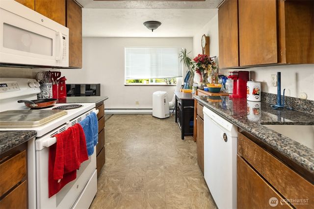 1907 37th Street, Everett, WA 98201