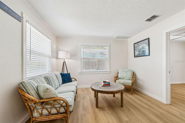 314 MARYLAND AVENUE, Crystal Beach, FL 34681