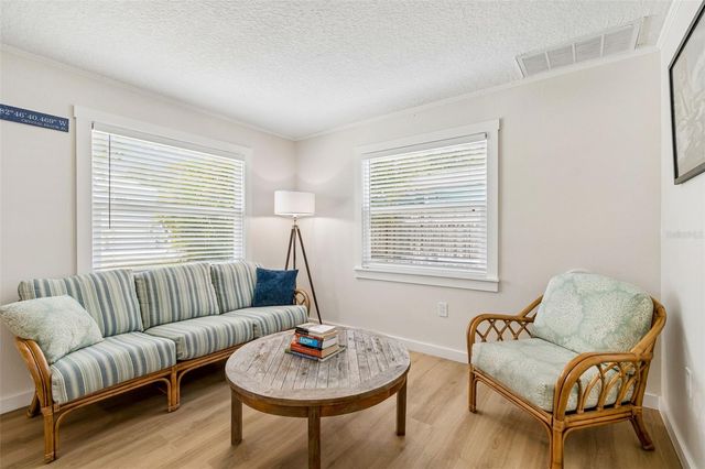314 MARYLAND AVENUE, Crystal Beach, FL 34681