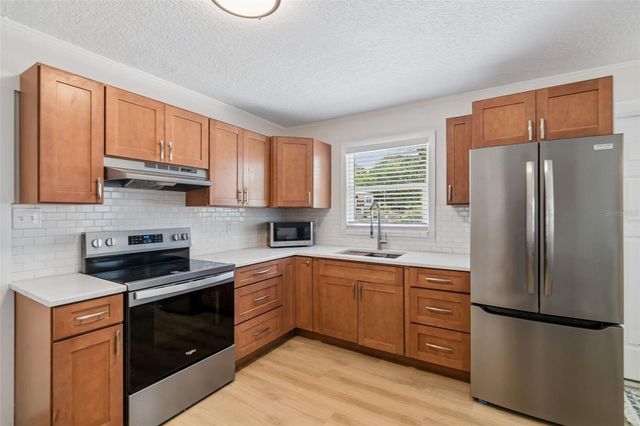 314 MARYLAND AVENUE, Crystal Beach, FL 34681