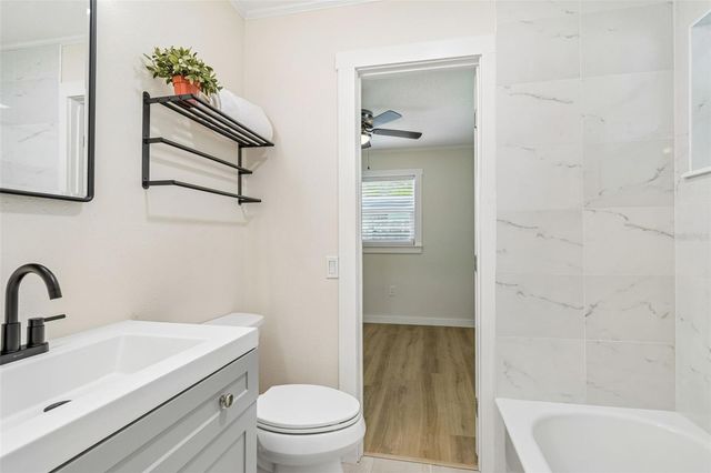 314 MARYLAND AVENUE, Crystal Beach, FL 34681
