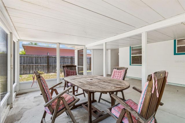 314 MARYLAND AVENUE, Crystal Beach, FL 34681