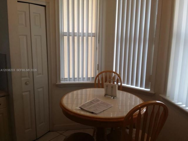 4527 NW 97th Ct, Doral, FL 33178
