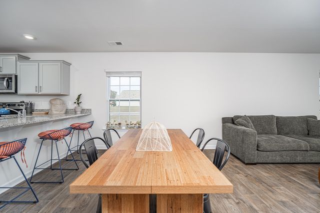 1843 Wildhorse Drive, Sumter, SC 29153