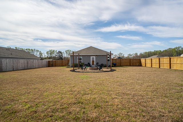 1843 Wildhorse Drive, Sumter, SC 29153