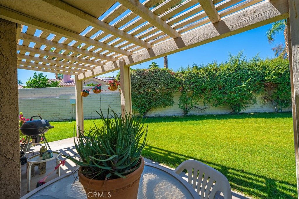 Image 19 of property listing at 74755 San Cristoval, Palm Desert, CA 92260