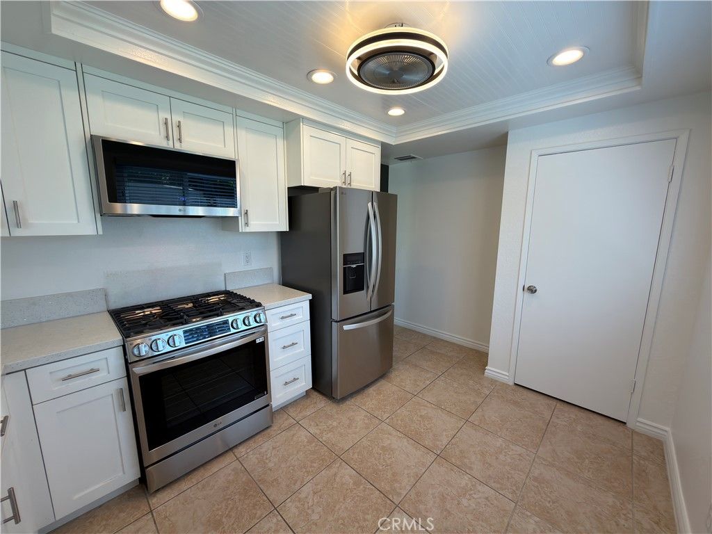 Image 5 of property listing at 74755 San Cristoval, Palm Desert, CA 92260