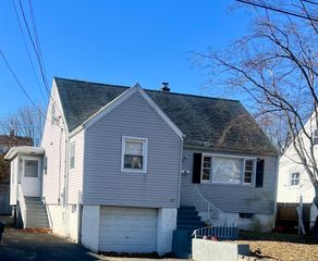 565 Hart Street, Bridgeport, CT 06606