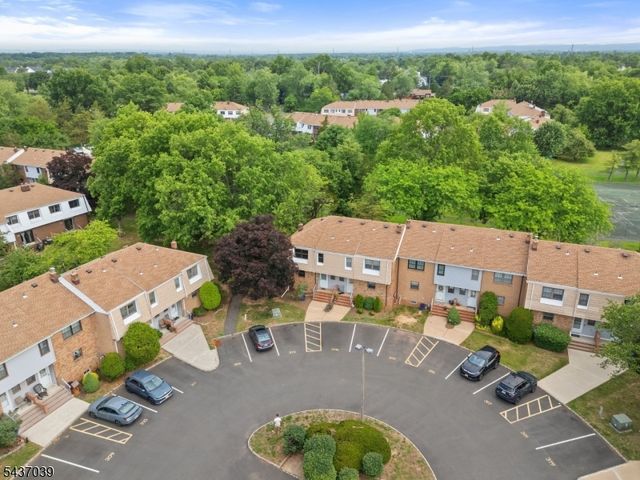 1901 Wilshire Ct, Hillsborough Twp., NJ 08844