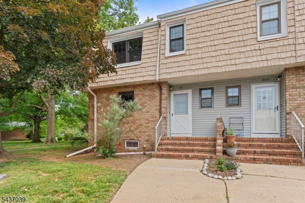 1901 Wilshire Ct, Hillsborough Twp., NJ 08844