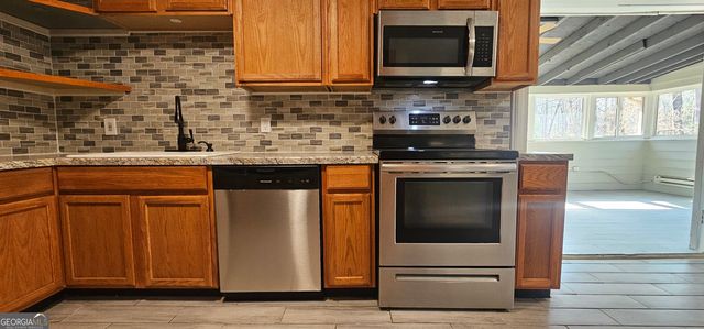 6131 Rockbridge Road, Stone Mountain, GA 30087