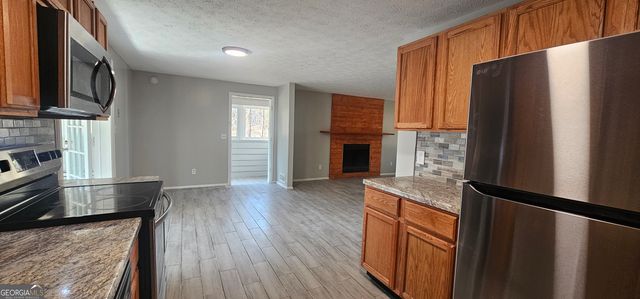 6131 Rockbridge Road, Stone Mountain, GA 30087