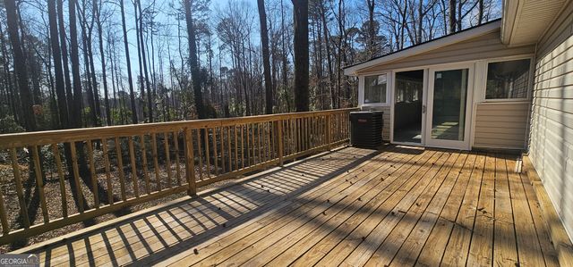 6131 Rockbridge Road, Stone Mountain, GA 30087