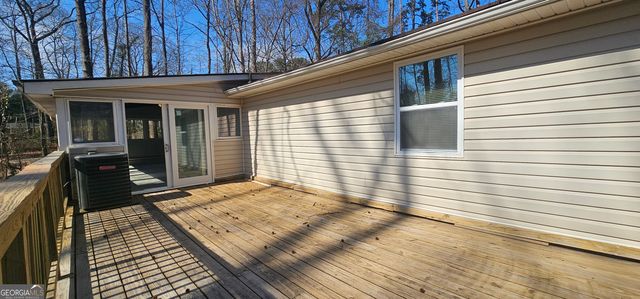 6131 Rockbridge Road, Stone Mountain, GA 30087