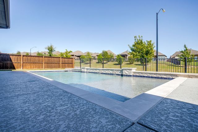 5637 Pope Creek Road, Fort Worth, TX 76126