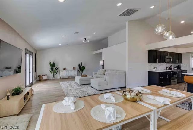 10745 Rancho Destino Road, Las Vegas, NV 89183