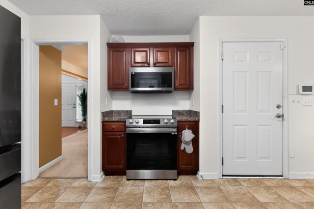 408 Sawtooth Lane, Columbia, SC 29229